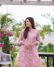 Load image into Gallery viewer, Pink Rose Cotton Kurti