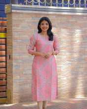 Load image into Gallery viewer, Baby Pink Cotton Kurti