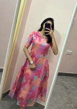 Load image into Gallery viewer, Maxi Kota Doria Kurti
