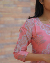 Load image into Gallery viewer, Baby Pink Cotton Kurti
